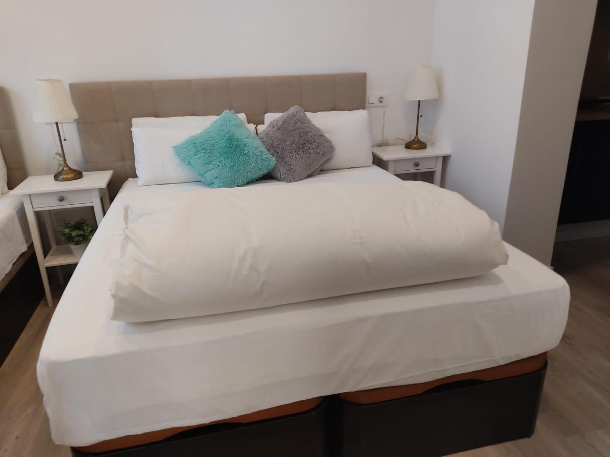 Hotel Grand Via House Madrid Esterno foto