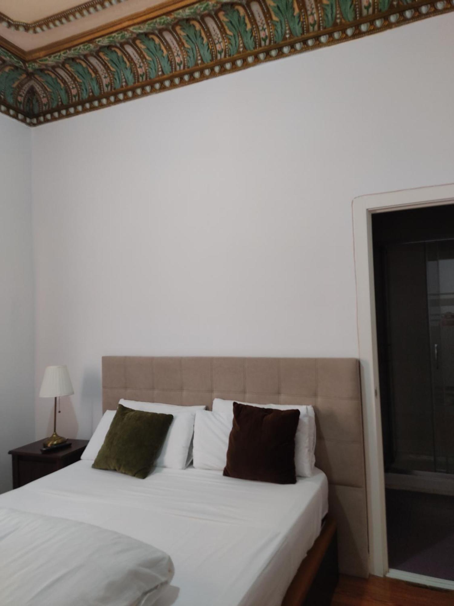 Hotel Grand Via House Madrid Esterno foto
