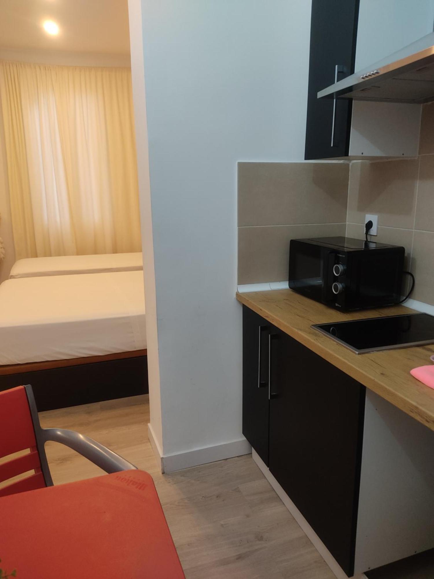 Hotel Grand Via House Madrid Esterno foto