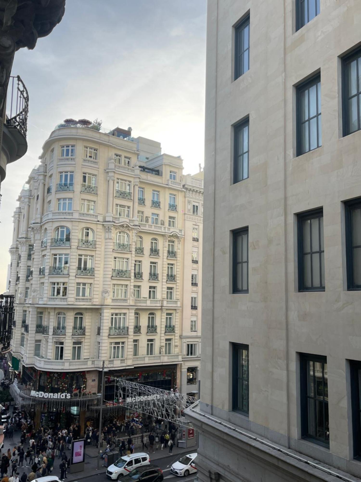 Hotel Grand Via House Madrid Esterno foto